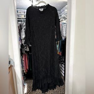 Black Lace Dainty Jewell’s Dress
